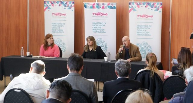 Presentación de la agenda de turismo bonaerense (Prensa MCTPyD